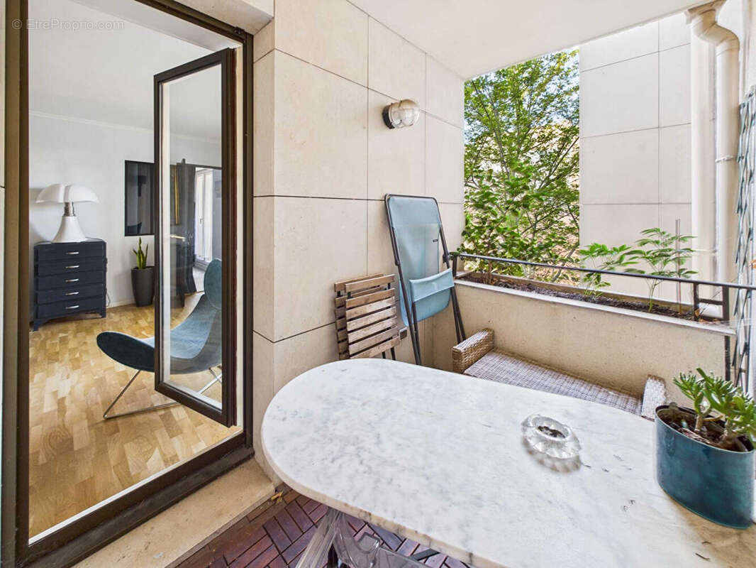 Appartement à PARIS-5E