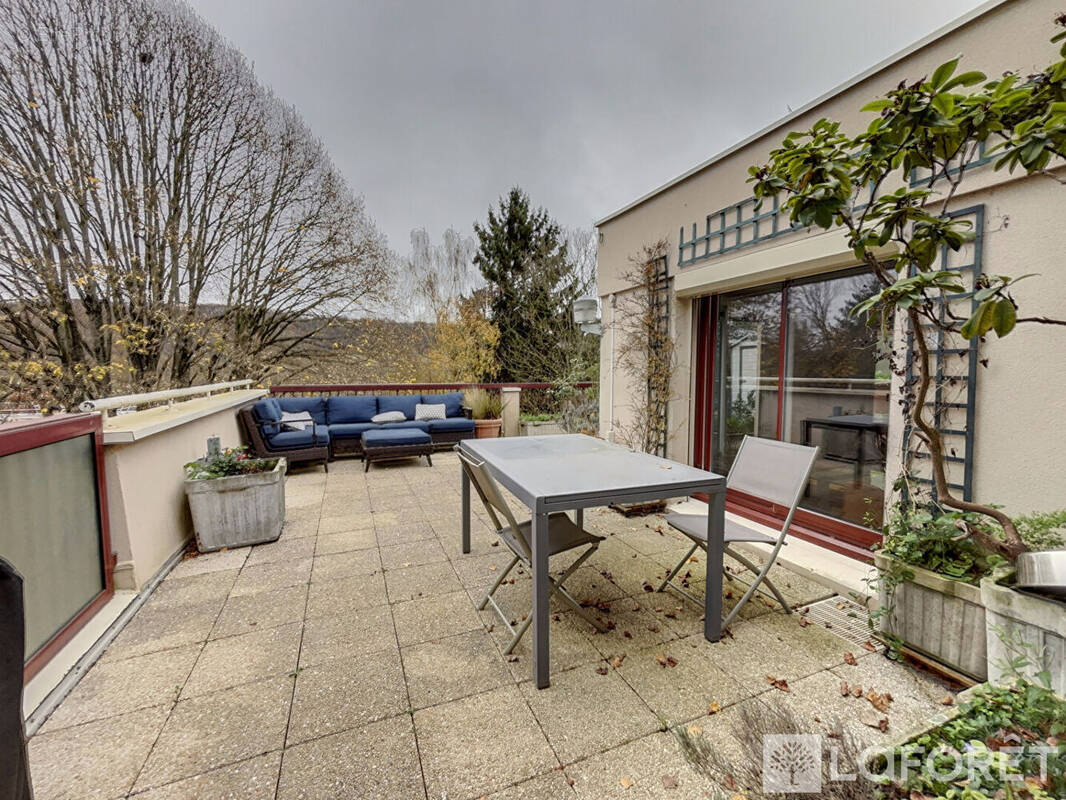 Appartement à GIF-SUR-YVETTE