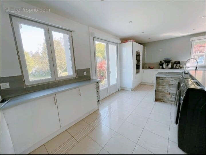 Maison à CAUVIGNY