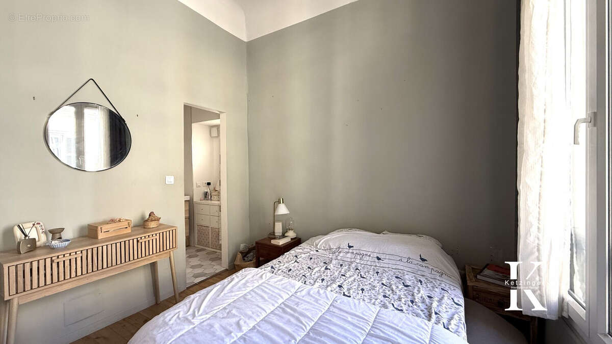 Appartement à MARSEILLE-6E