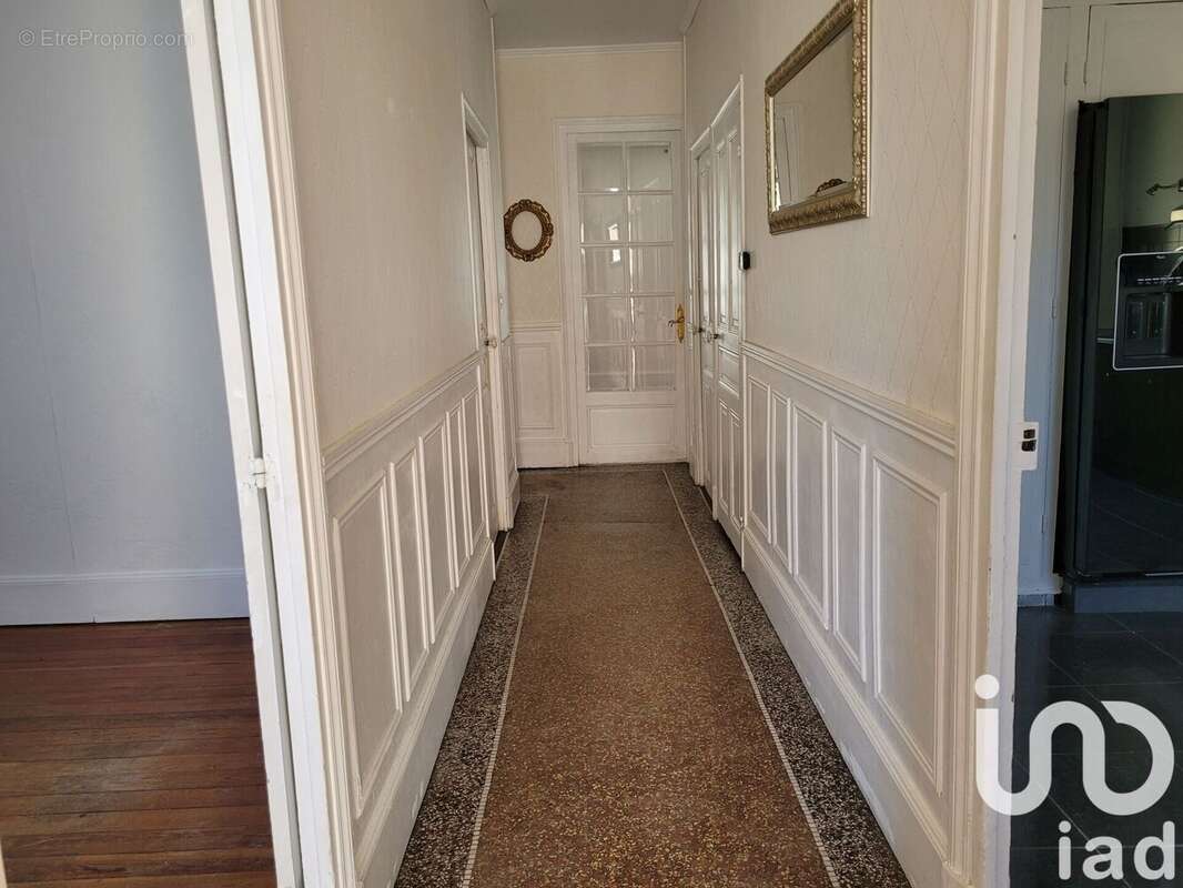 Photo 4 - Appartement à MONTCEAU-LES-MINES