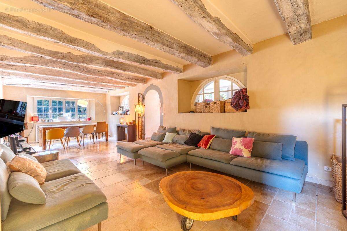 Maison à GRASSE