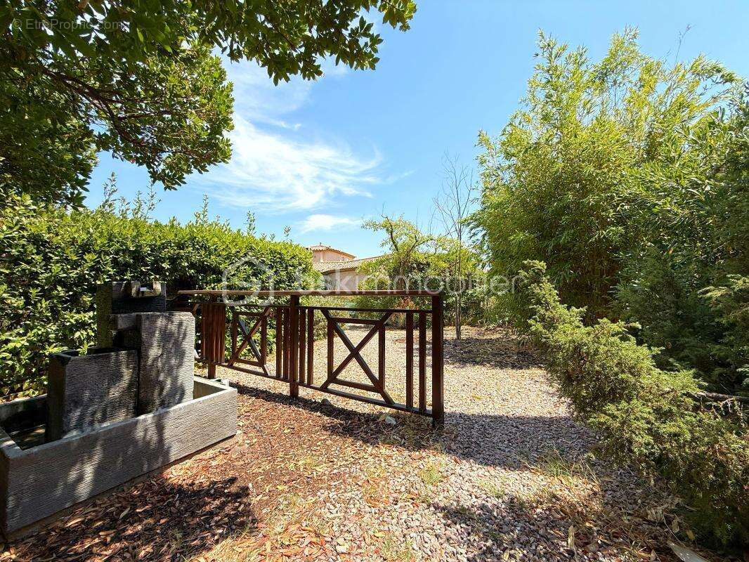 Colombiers – maison t4 de plain-pied – 148 m² – terrain de 999 m² – terrasses – véranda – atelier - photo 23