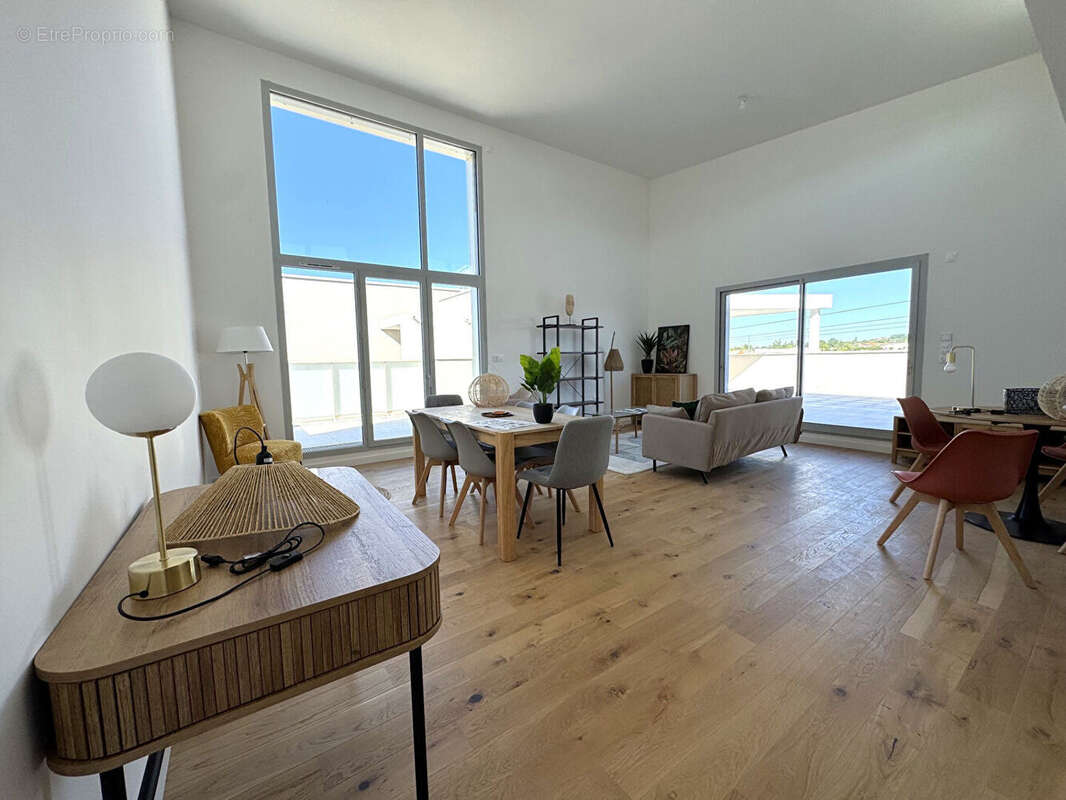 Appartement à AUZEVILLE-TOLOSANE