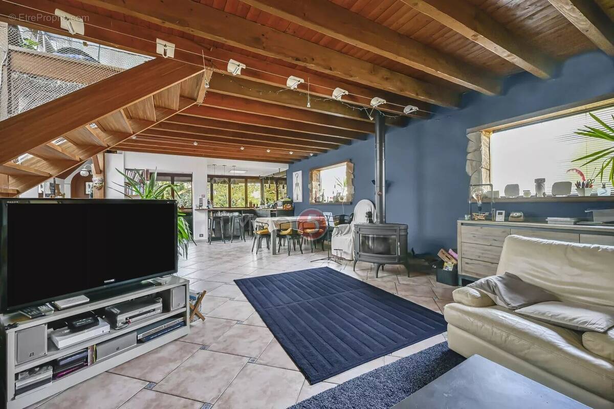 Maison à CLICHY-SOUS-BOIS