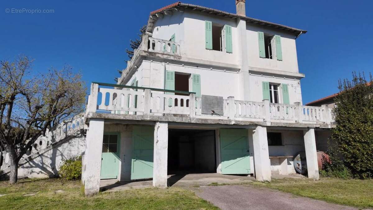 MANOSQUE Opportunité rare – Maison à fort potentiel tertiaire – Entrée de ville - photo 6