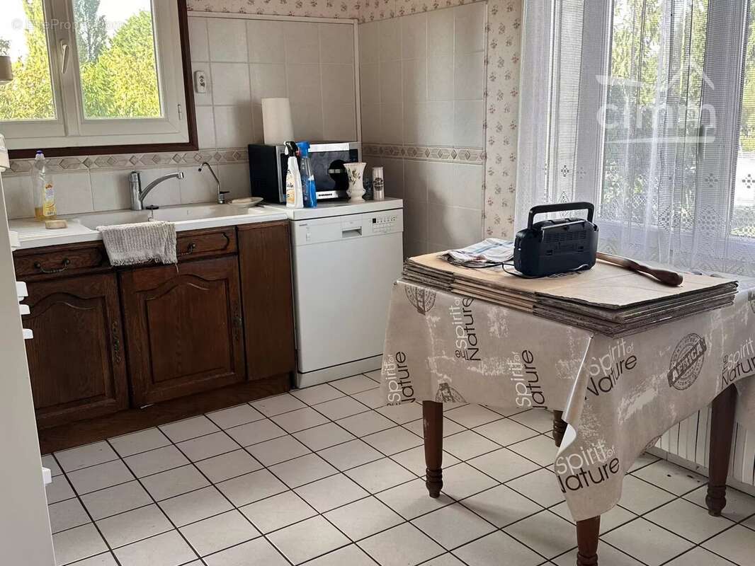 Maison à CONGIS-SUR-THEROUANNE