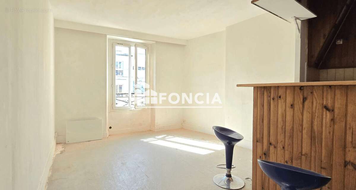 Appartement à PARIS-20E