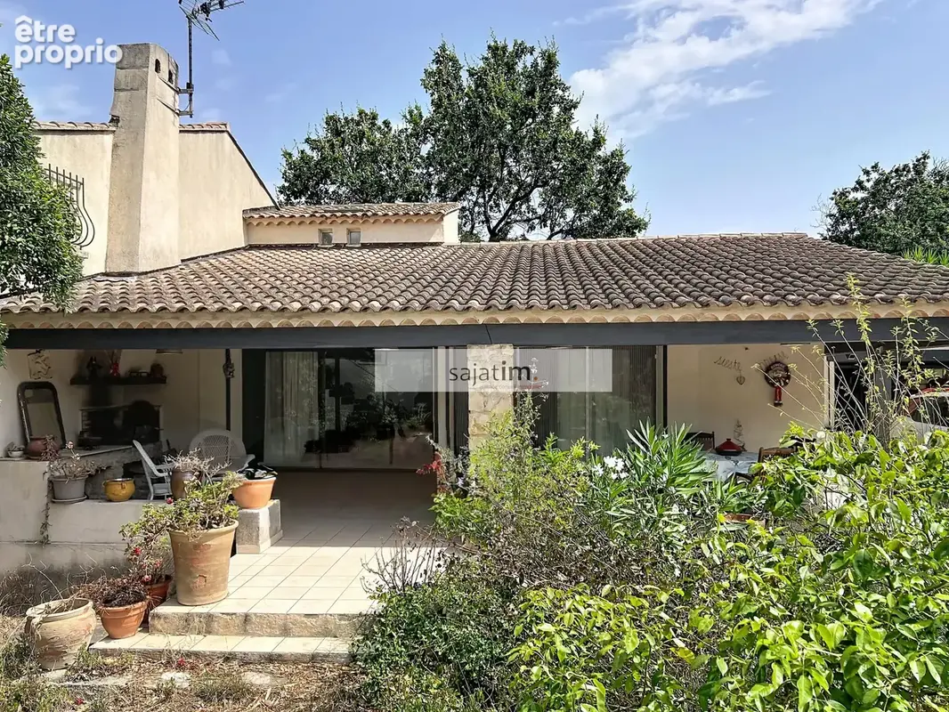 Photo Maison à Six-Fours-Les-Plages au prix de 850 000€