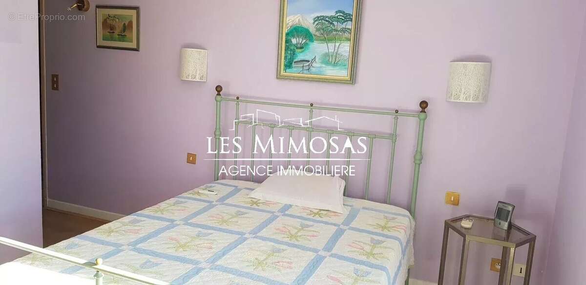 Maison à LE MUY
