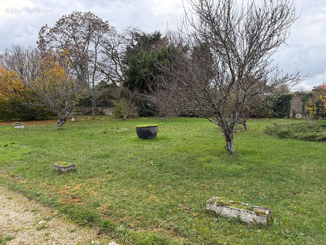 Maison à SAINT-BENOIT