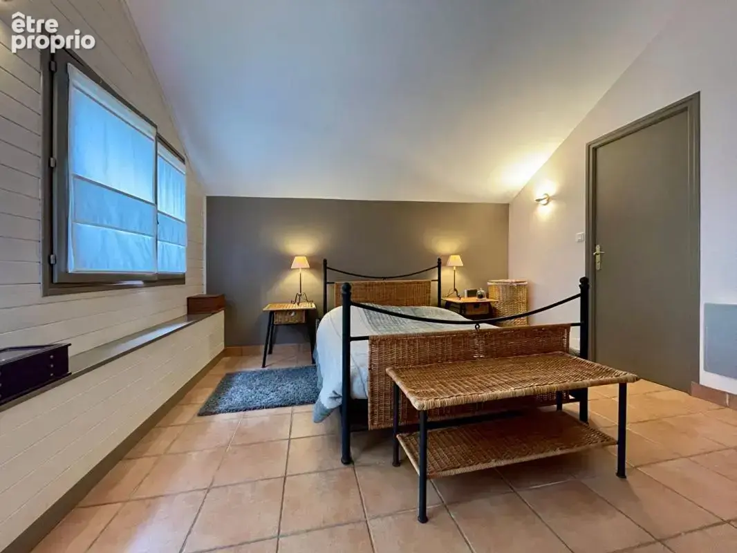 Ensemble de bâtisses en pierre:  VENTE A TERME LIBRE - photo 11