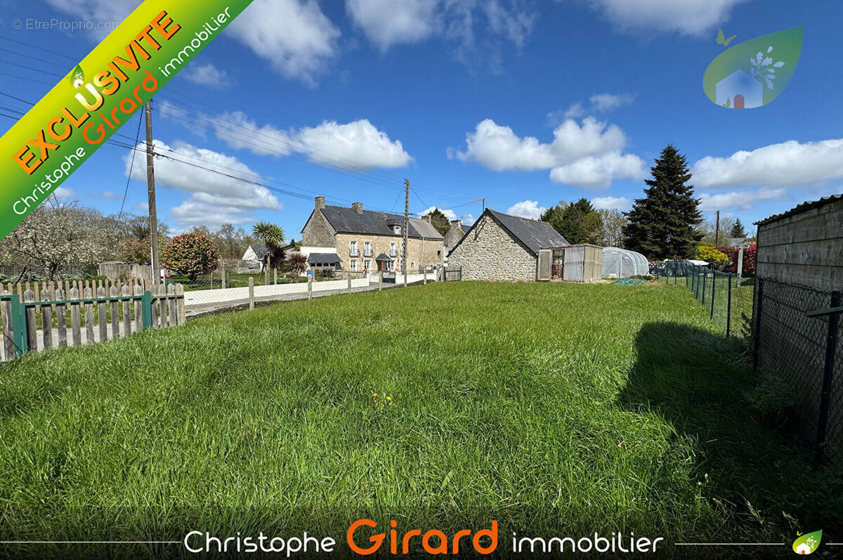 Terrain à VILDE-GUINGALAN