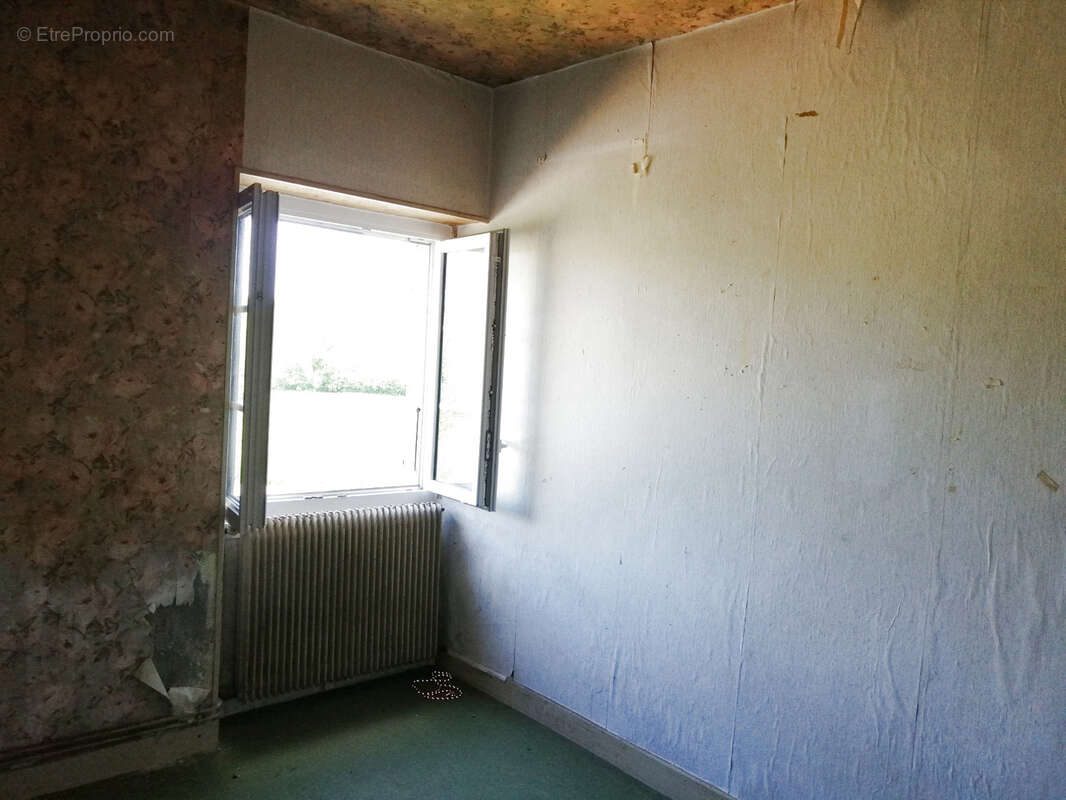 Maison à PARIGNY-LES-VAUX