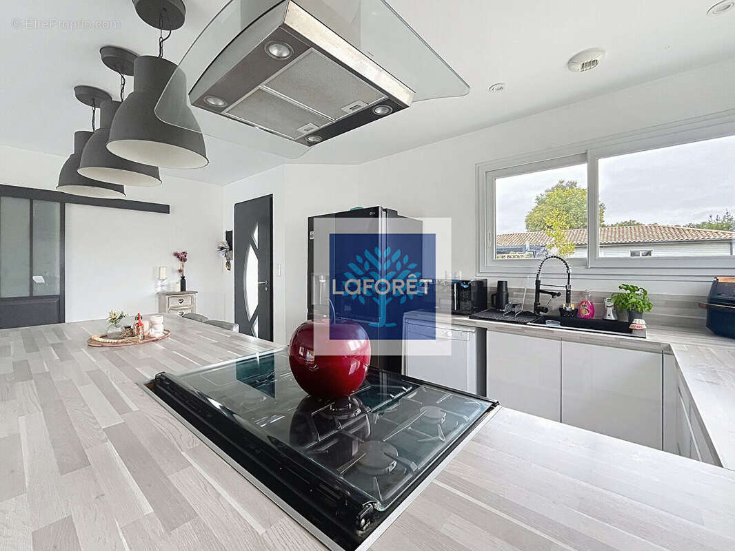 Maison à SAINT-ANDRE-DE-CUBZAC