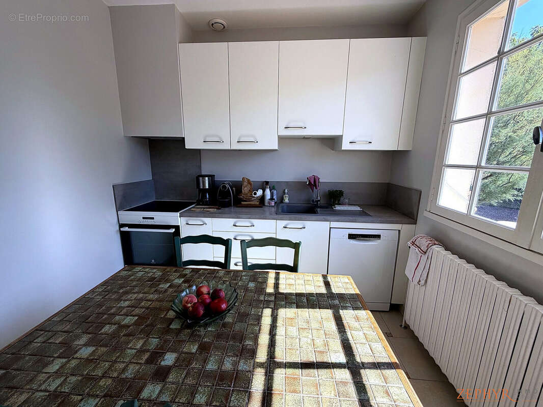 Maison 156 m² à Ternand  - photo 9