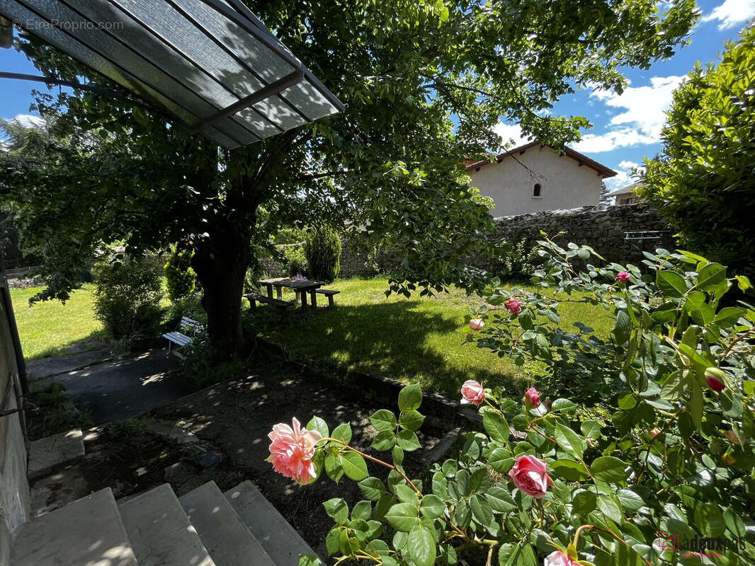 Maison à CALOIRE