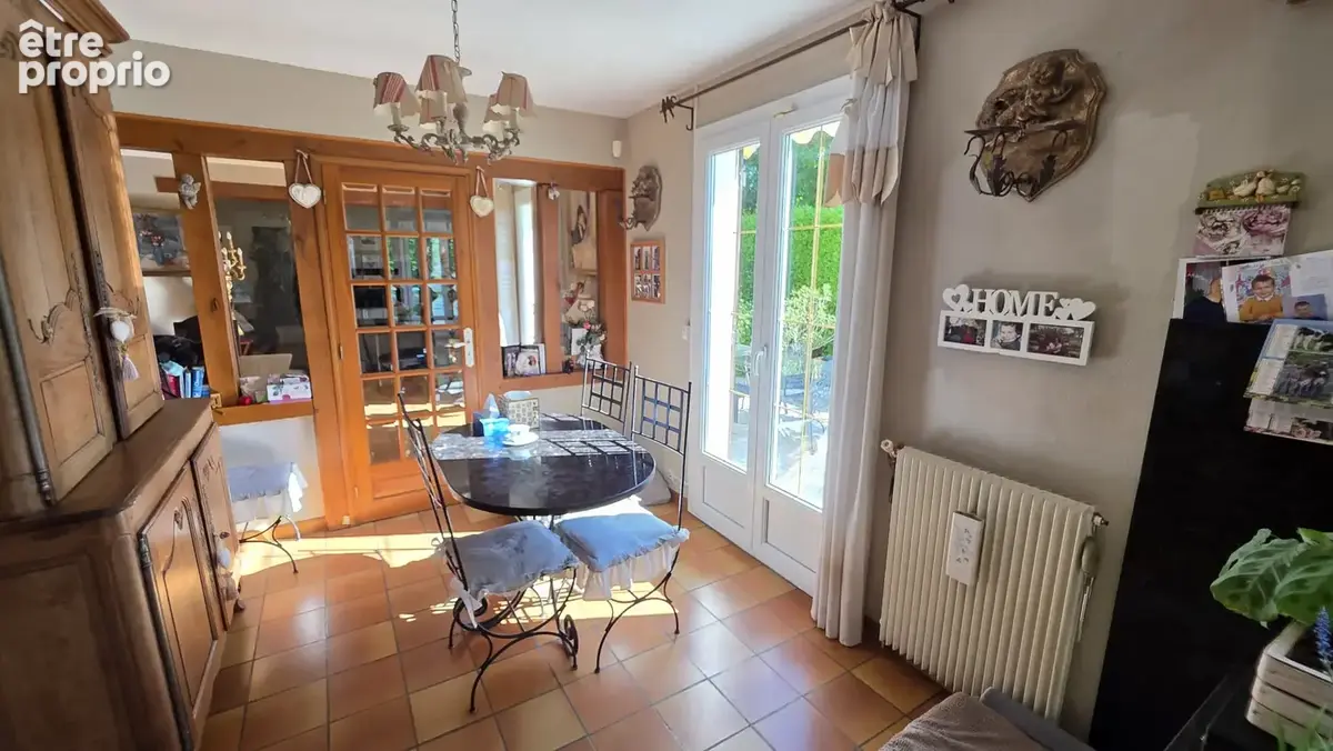 Maison familiale spacieuse 'ANNABELLE' de +200 m2 avec jardin de 796 m2 à Gressy - photo 7