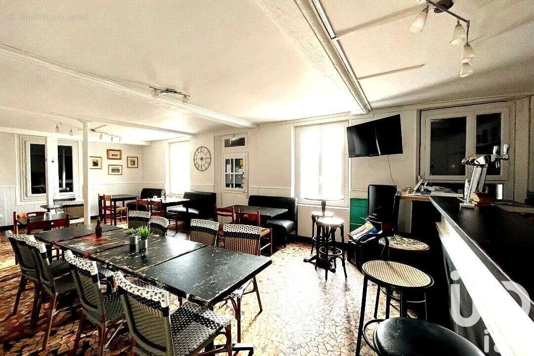 Photo 9 - Appartement à MEZIERES-EN-DROUAIS