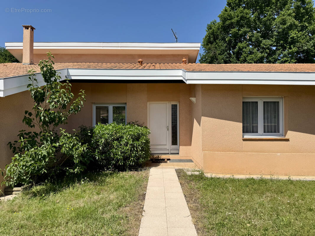 Maison à SAINT-MEDARD-EN-JALLES