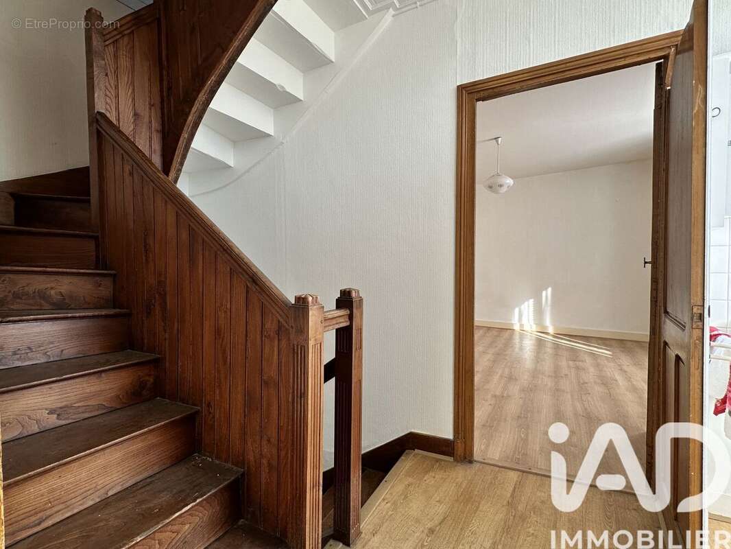 Photo 8 - Maison à SAUZE-VAUSSAIS