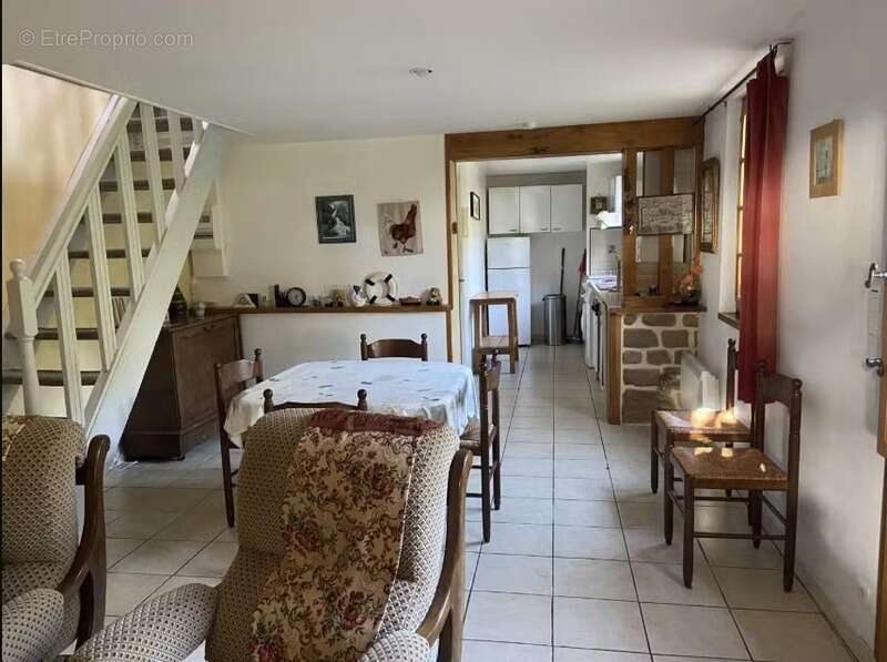 Maison à MORTAIN