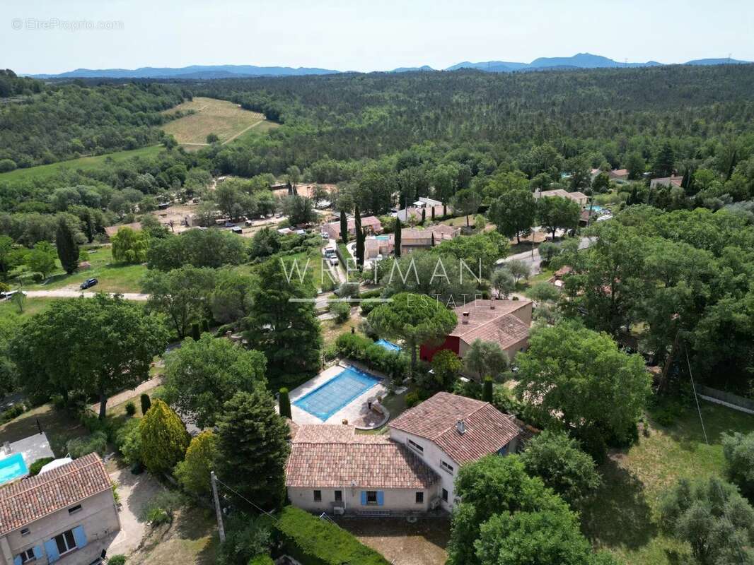 Maison à SAINT-PAUL-EN-FORET