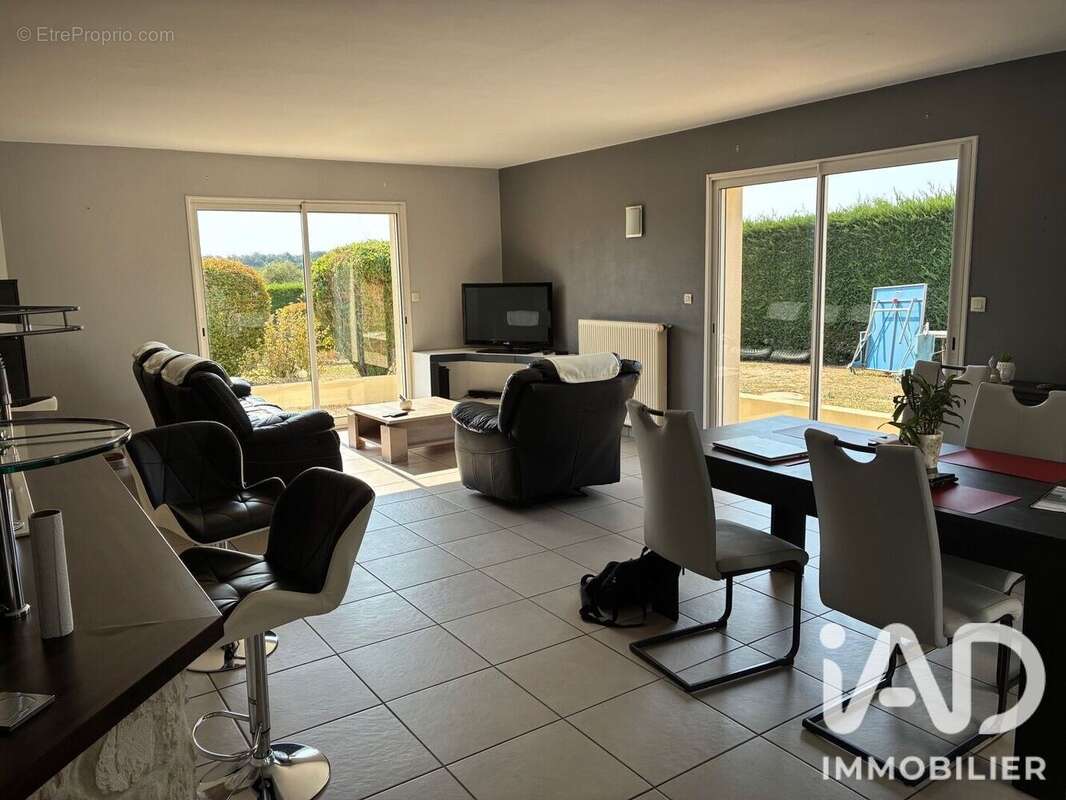 Photo 8 - Maison à LA COUDRE