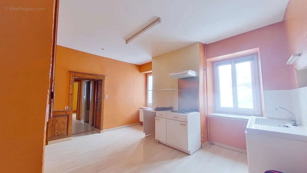 Immeuble composé de 6 appartements - photo 7