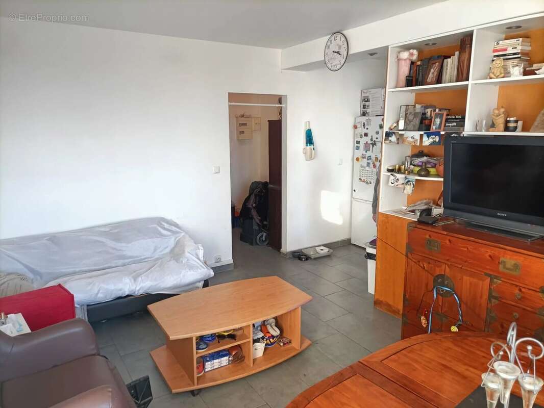 Appartement à VILLENEUVE-LA-GARENNE