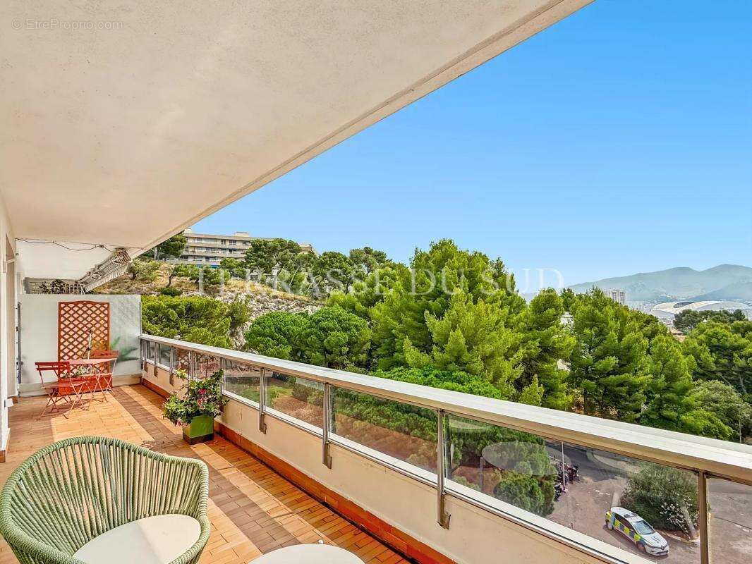 Appartement à MARSEILLE-8E