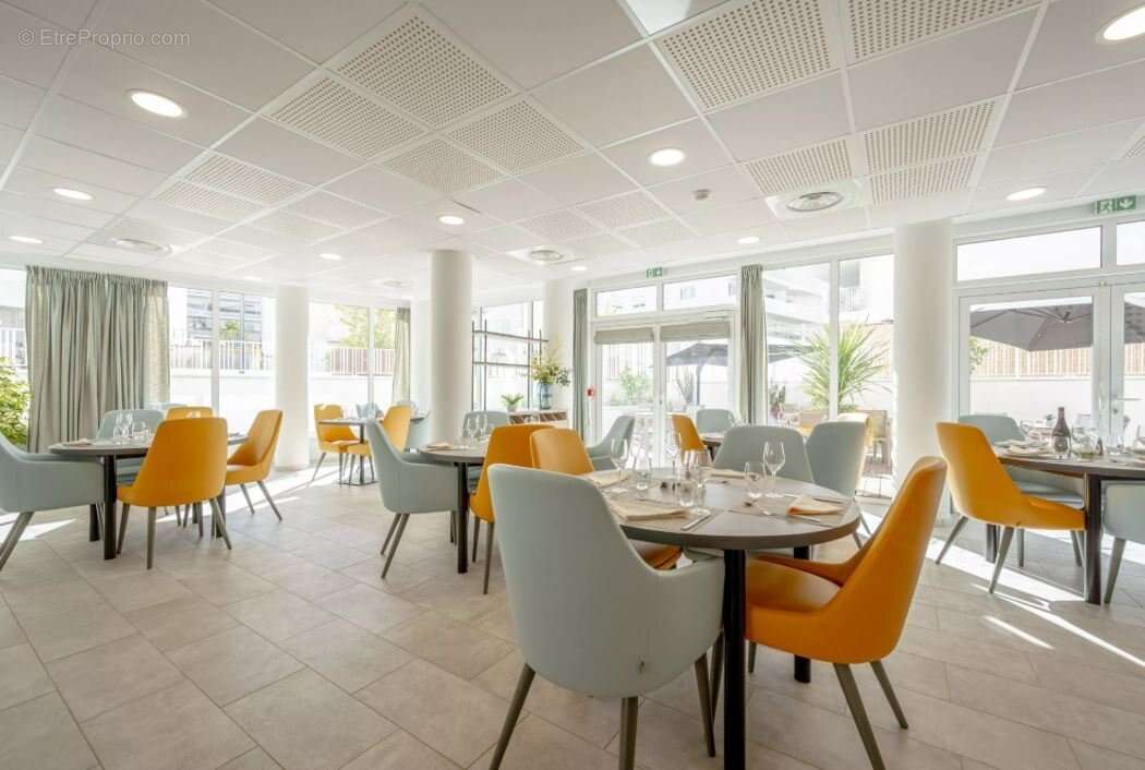 INVESTISSEMENT LOCATIF  La Seyne-sur-Mer  Résidence Seniors Stella Port Provence  6.91% de rentabilité - photo 7