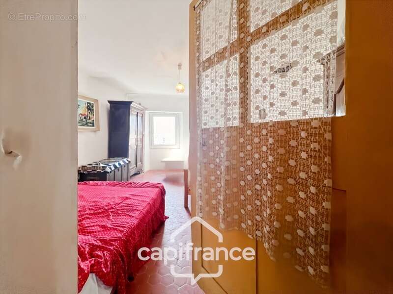 Maison à CAMPS-LA-SOURCE