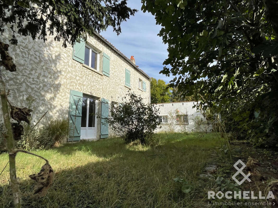 Maison 100 m² à L'houmeau  - photo 4