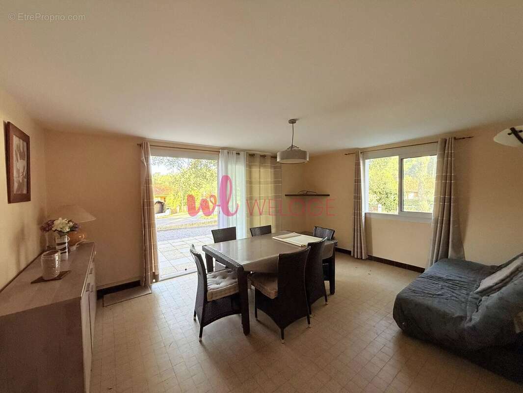 Appartement à MOLIETS-ET-MAA