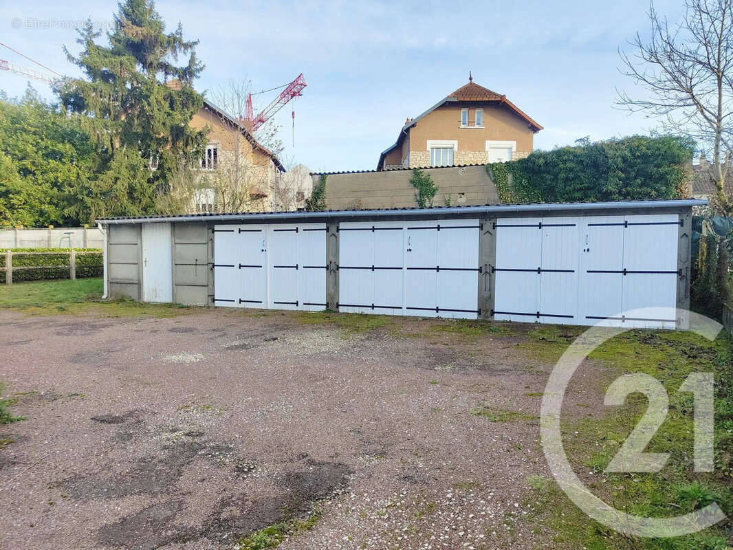 Appartement à COSNE-COURS-SUR-LOIRE