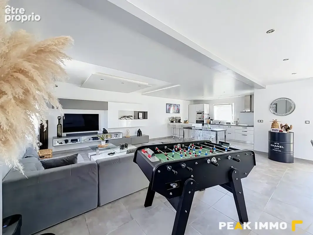 Maison mitoyenne - 4 pièces - 126 m2 - Grésy sur Aix - photo 4