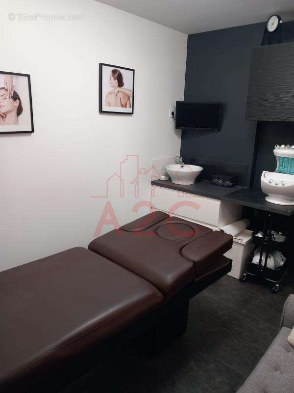 Commerce à LA TRANCHE-SUR-MER