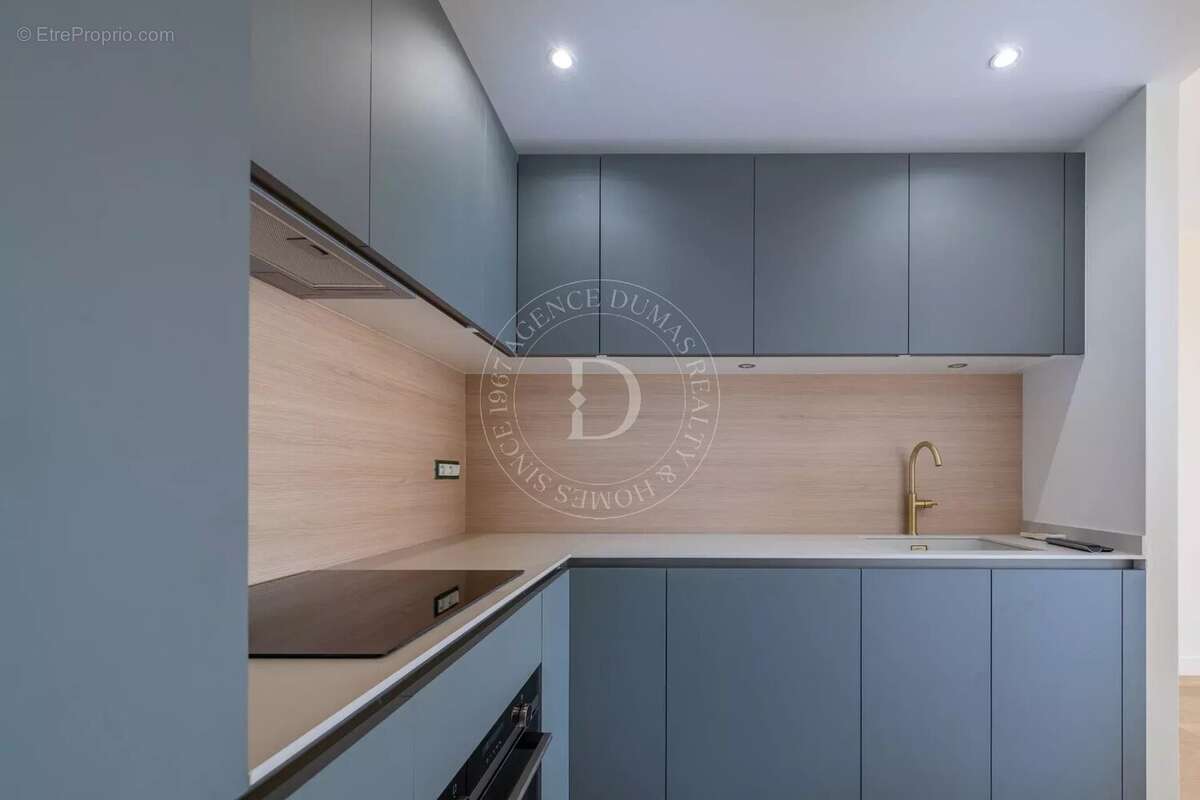Appartement à BEAULIEU-SUR-MER
