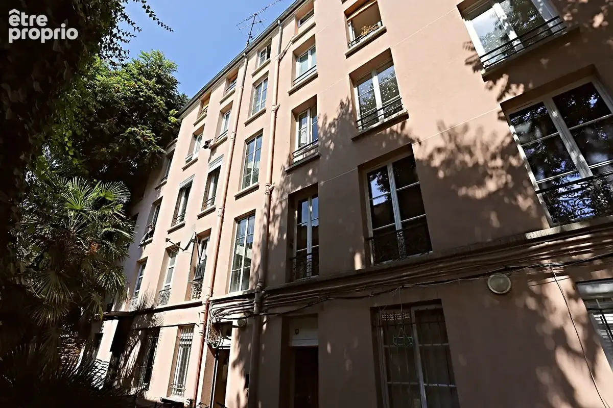 PANTIN - 30 rue du Pré Saint Gervais - 2P - 1er sur cour façon CANNES - photo 12