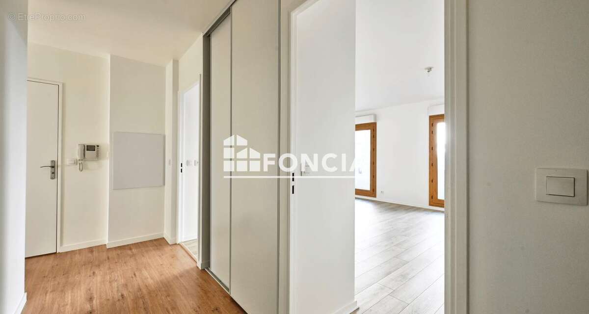 Appartement à BOIS-D&#039;ARCY