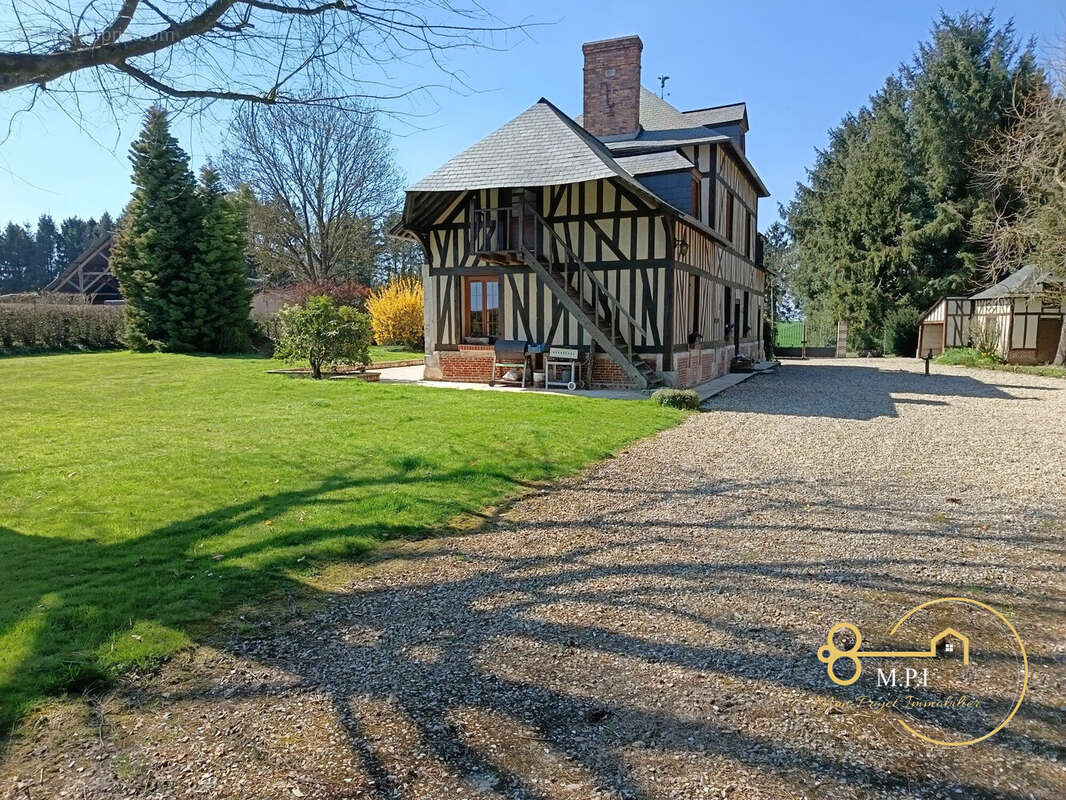 Maison à SAINT-DENIS-DES-MONTS
