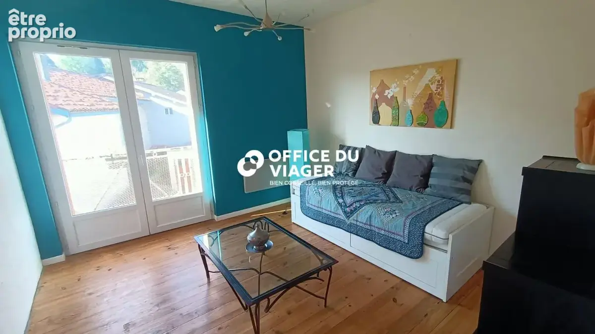 Ensemble immobilier - 8 pièces - 213,58 m² - photo 14