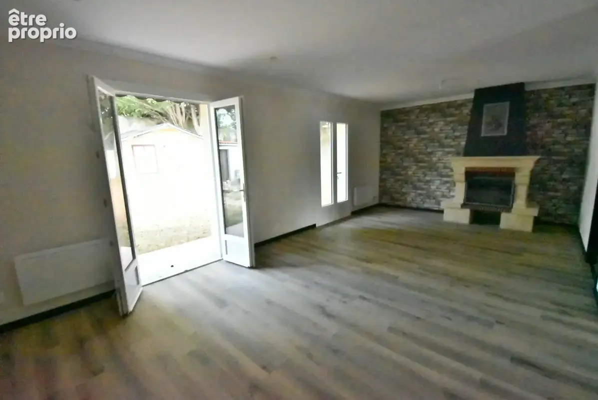 Maison à vendre 4 pièces plain pied (16) LA COURONNE, 4 chambres et terrain - photo 8