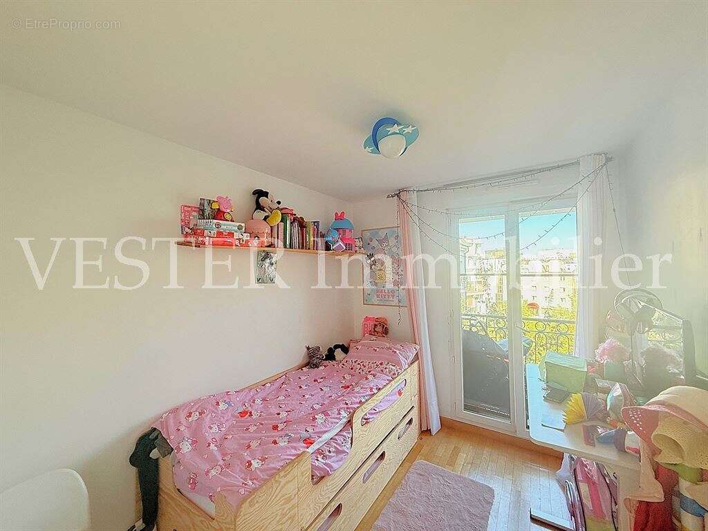 Appartement à LE PERREUX-SUR-MARNE