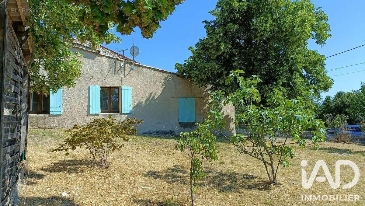 Photo 3 - Maison à FERRASSIERES