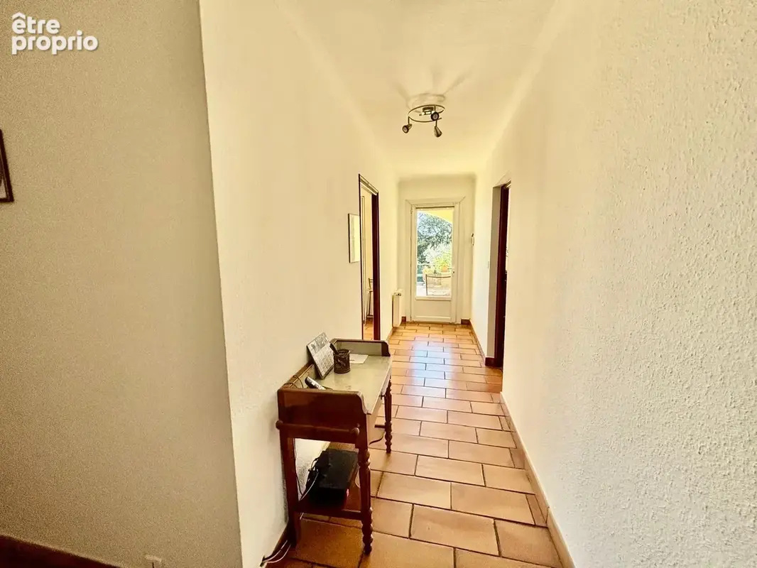GRIGNAN- Villa avec VUE et piscine sur un terrain de 2 500 m2 - photo 14