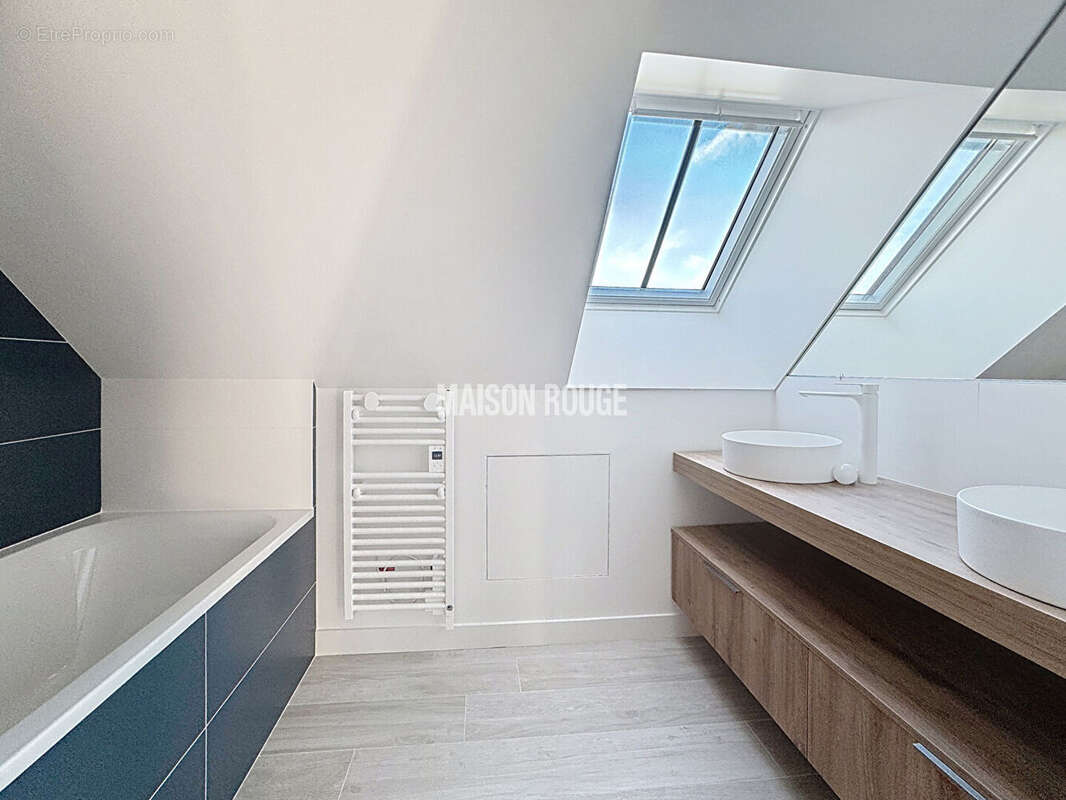 Maison à SAINT-SULIAC