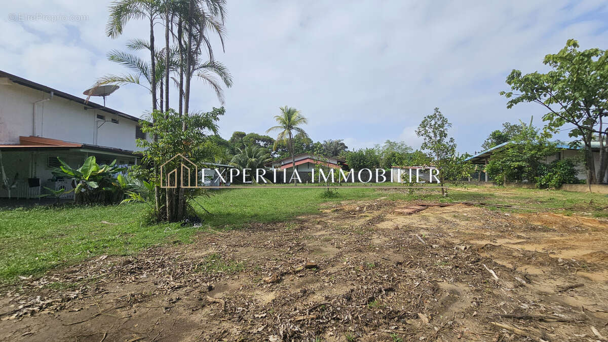 Maison à REMIRE-MONTJOLY