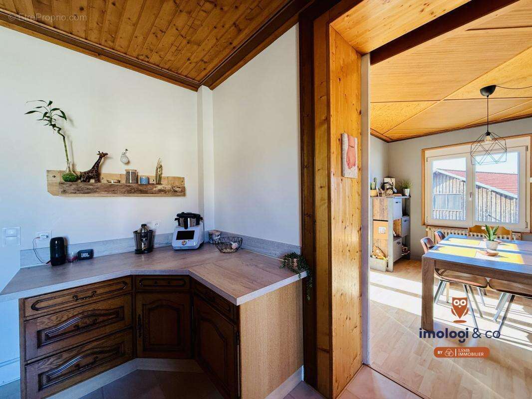 Appartement à SAINT-POINT-LAC